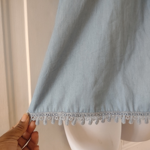 Joy Joy Denim Off of Shoulder Blouse. Size M. 🆕 - Picture 6 of 7